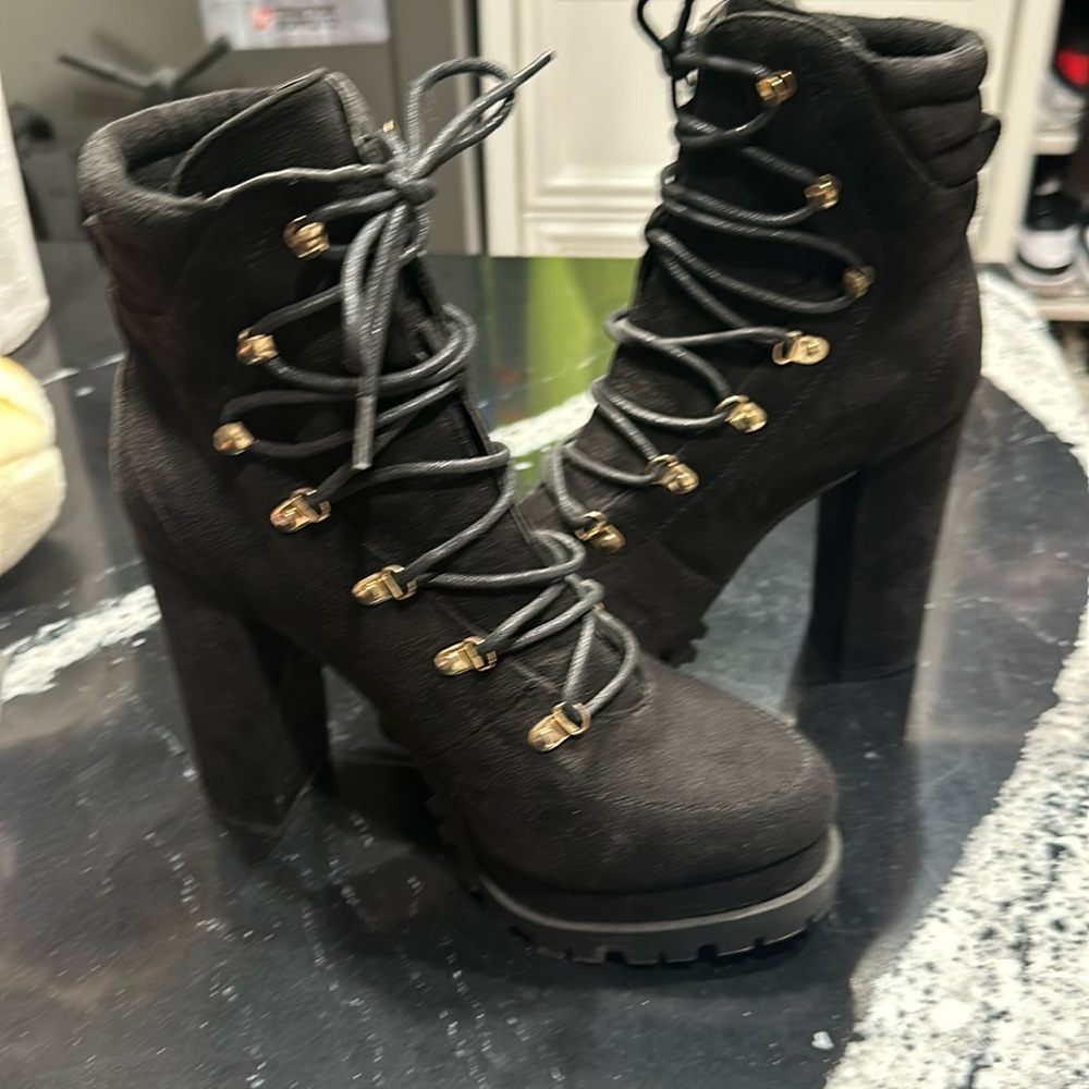 tie up high boots